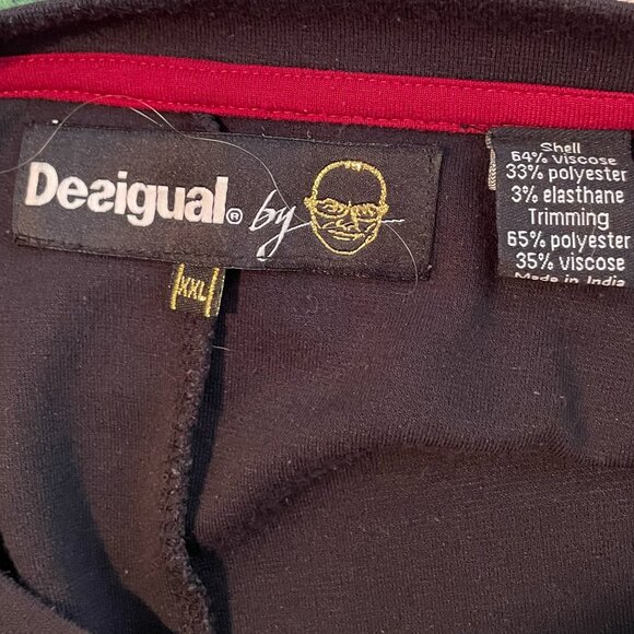 Short sleeved Shift Dress - Picture 5 of 6